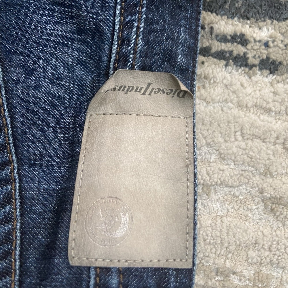 Hard to find! Diesel Dark Blue Bootcut Jeans - Picture 11 of 11